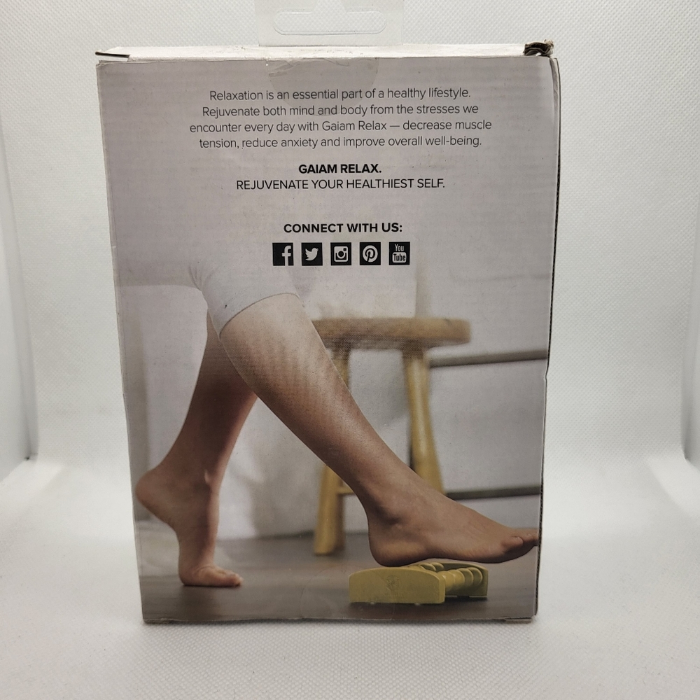 Gaiam Relax Sigh of Relief Foot Roller, New - Picture 2 of 4